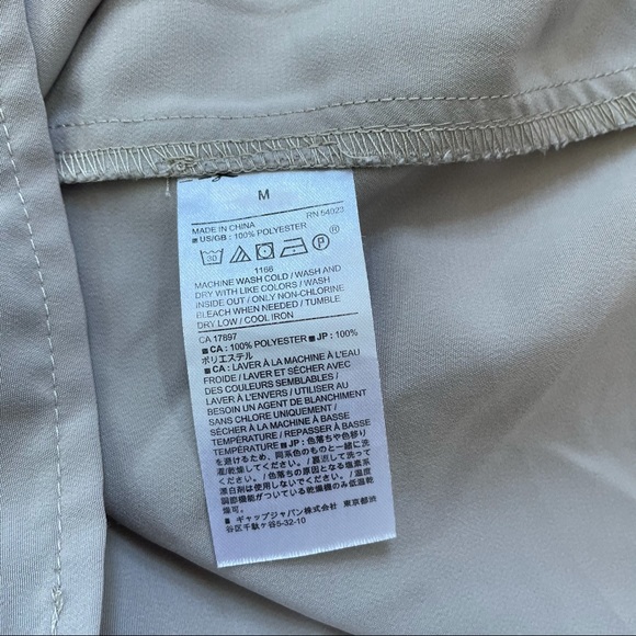 Banana Republic Gray Tank Top - Picture 5 of 5